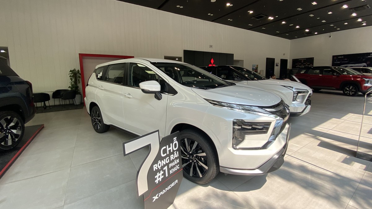 Mitsubishi Xpander tại Mitsubishi Tây Hồ
